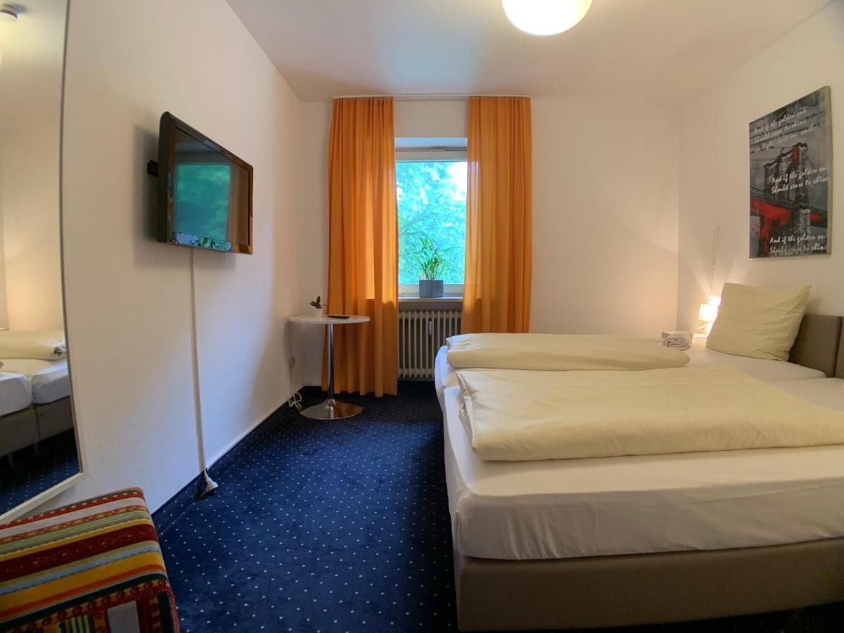 Pension Constantin Erding Exteriör bild
